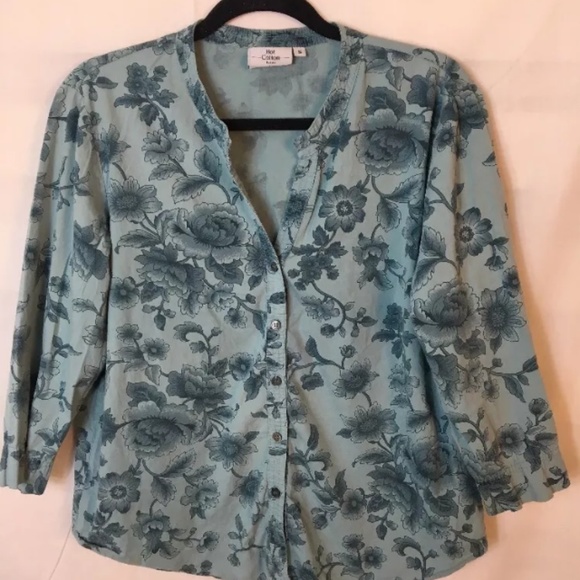 SOLD! Hot Cotton Peony Floral Button Down Shirt Top - Picture 1 of 8